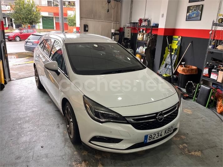 OPEL Astra 1.6 CDTi SS Excellence ST