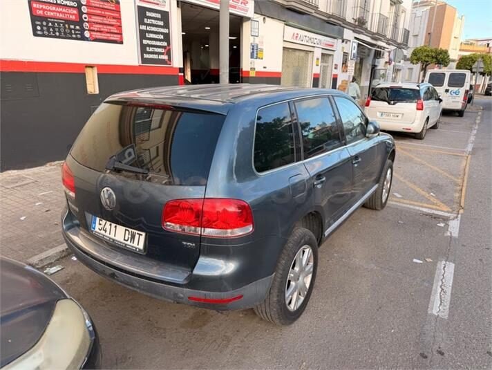 VOLKSWAGEN Touareg 2.5 R5 TDI