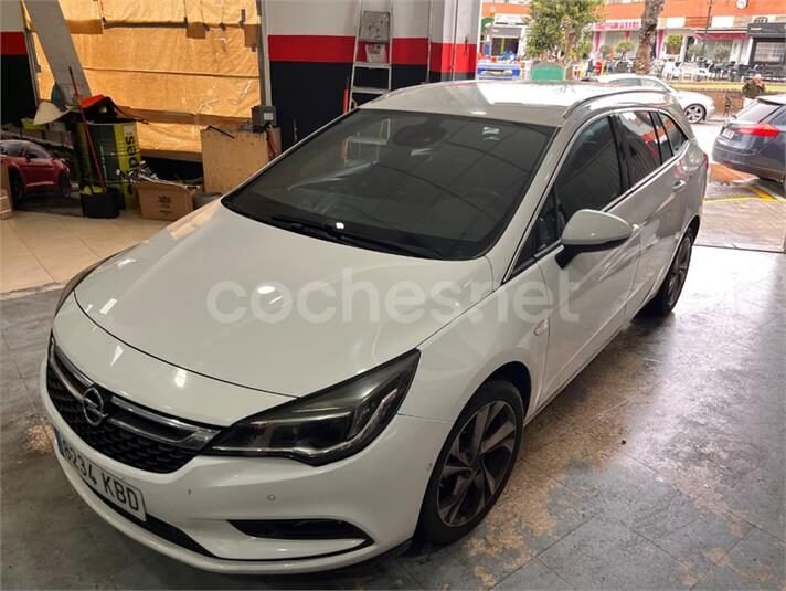 OPEL Astra 1.6 CDTi SS Excellence ST