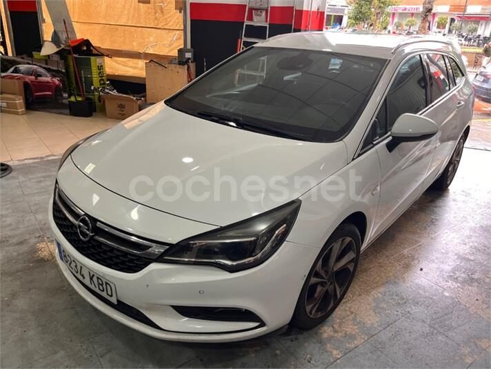 OPEL Astra 1.6 CDTi SS Excellence ST